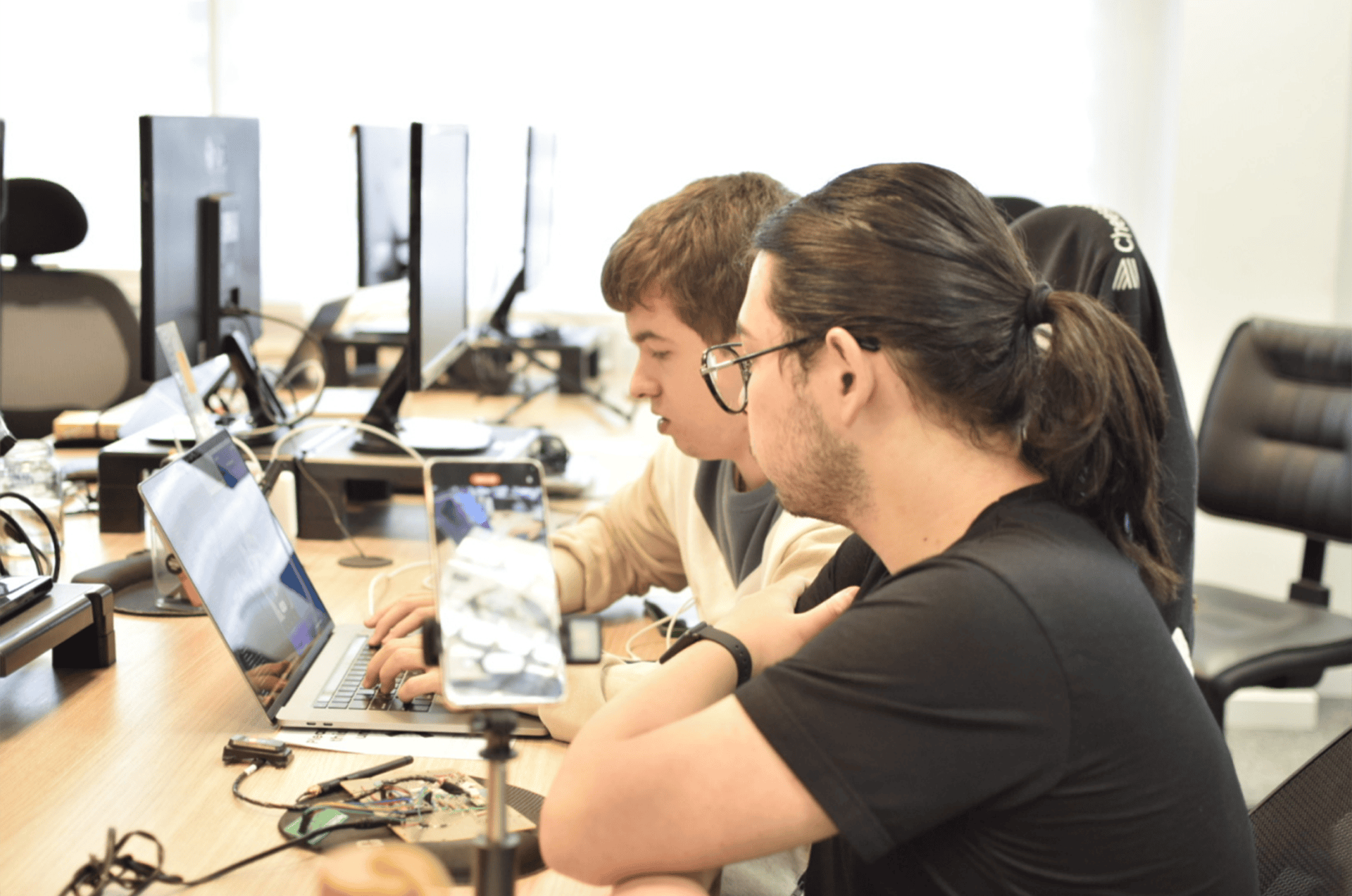 hire augmented developers